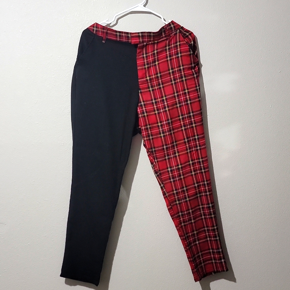Hot topic pants